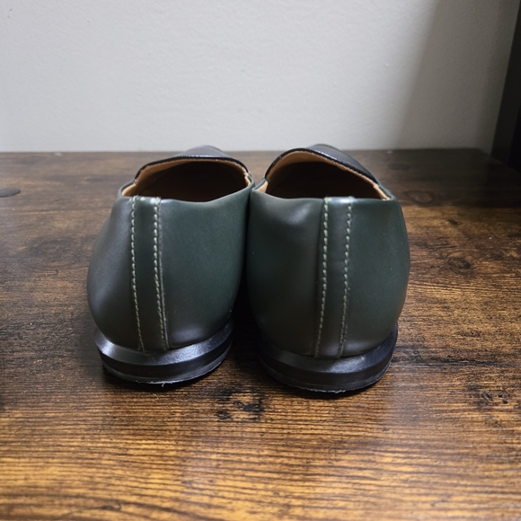 Everlane The Modern Point Black Green Italian Leather Women's Loafers Sz 8.5 - Picture 4 of 8